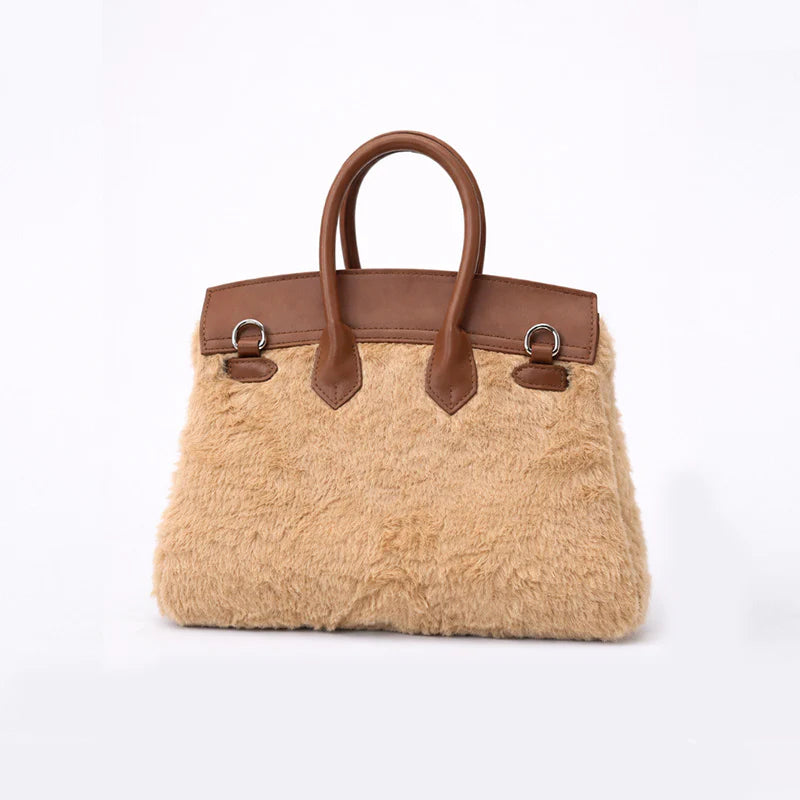 Softlock™ Essential Tote - Medium Camel
